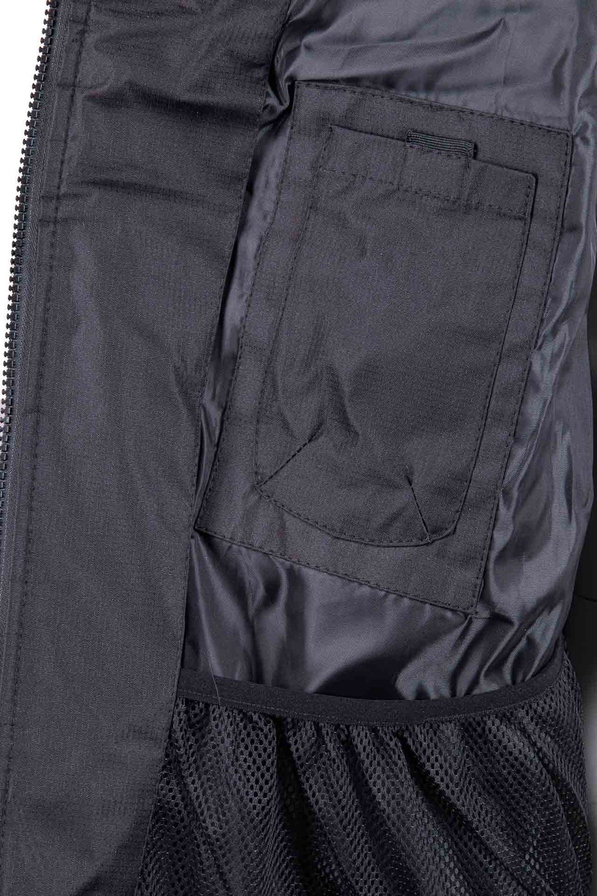 VEST NEGRA