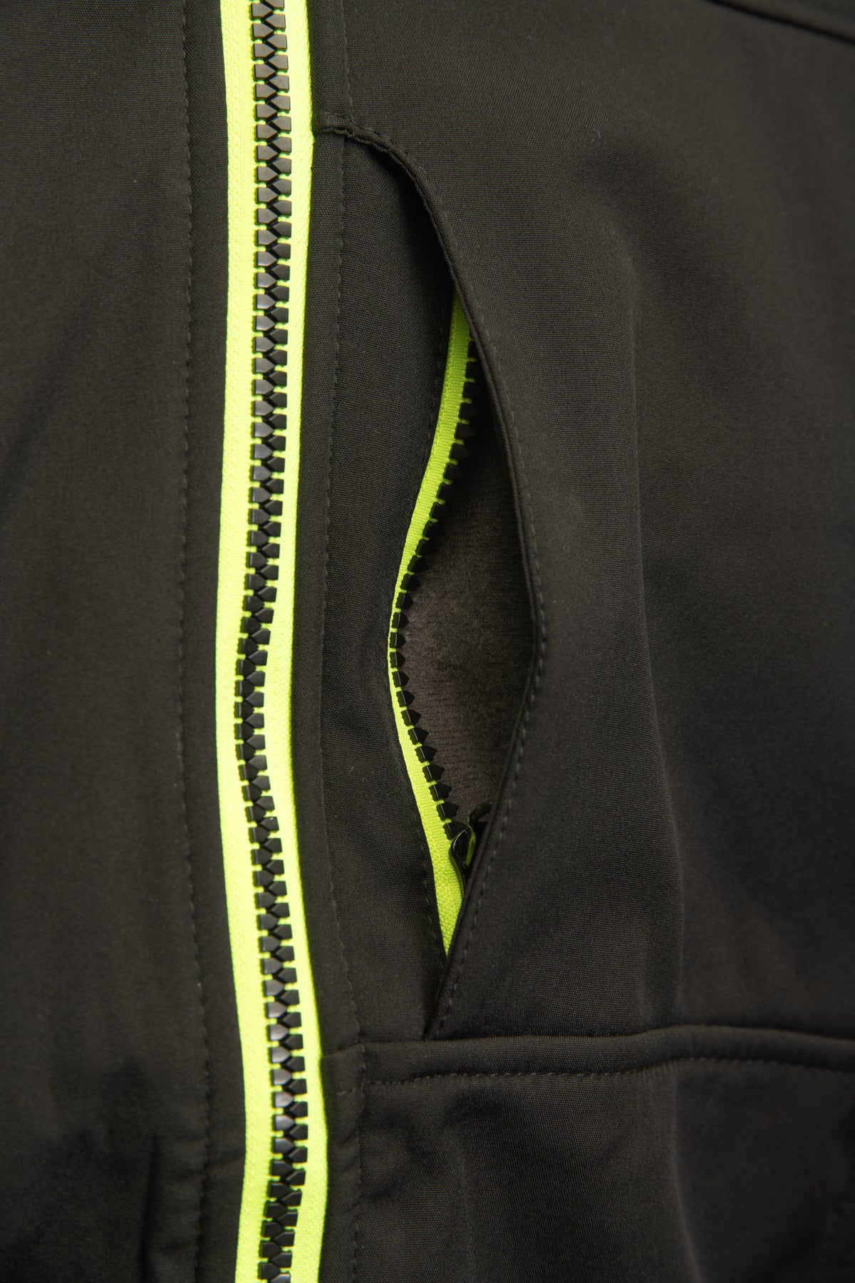 PADDED SOFTSHELL RIVAL YELLOW