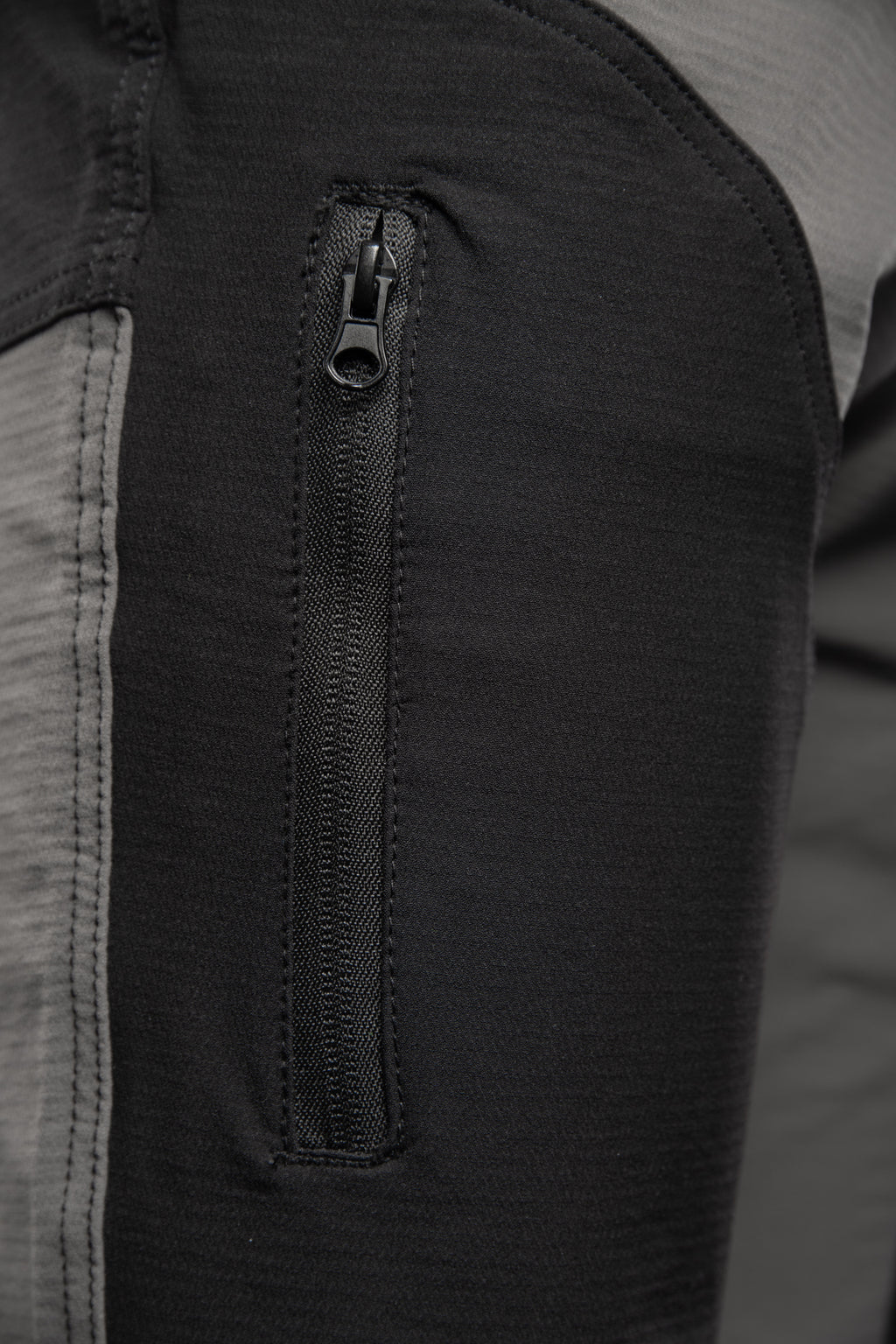 TRAIL TROUSERS SHORT STEEL/BLACK