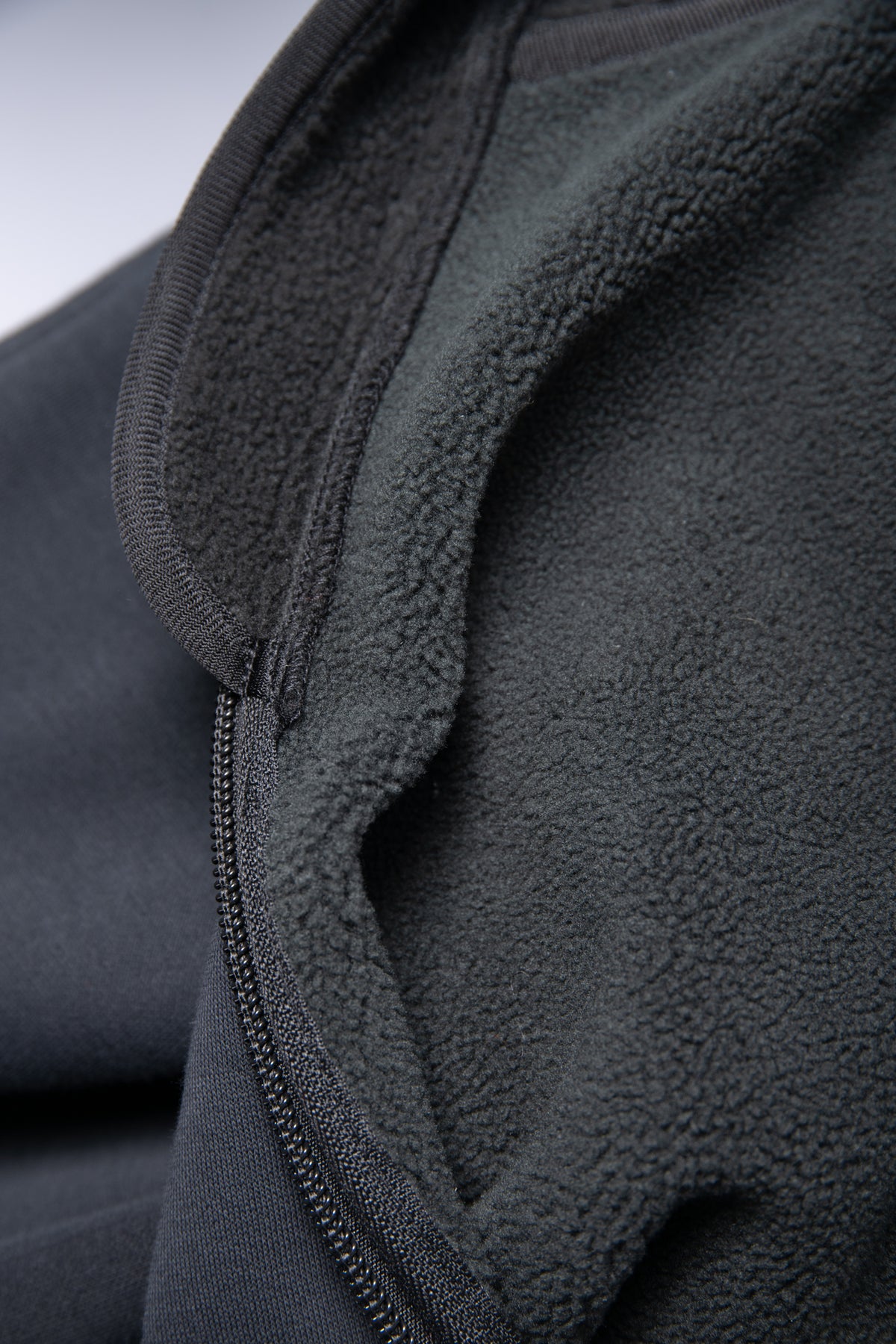 SEVEN KINGS HOODED SWEATSHIRT PRO GRAPHITE
