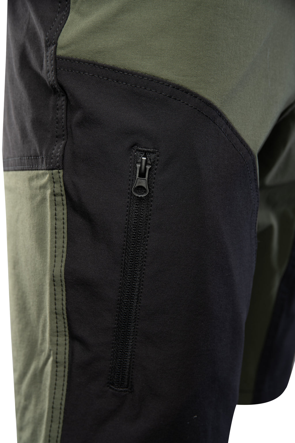 SHORTS SEVEN KINGS (AIKS)