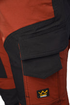SEVEN KINGS TRAIL LIGHT WAISTBAND TROUSERS – MAHOGANY/BLACK
