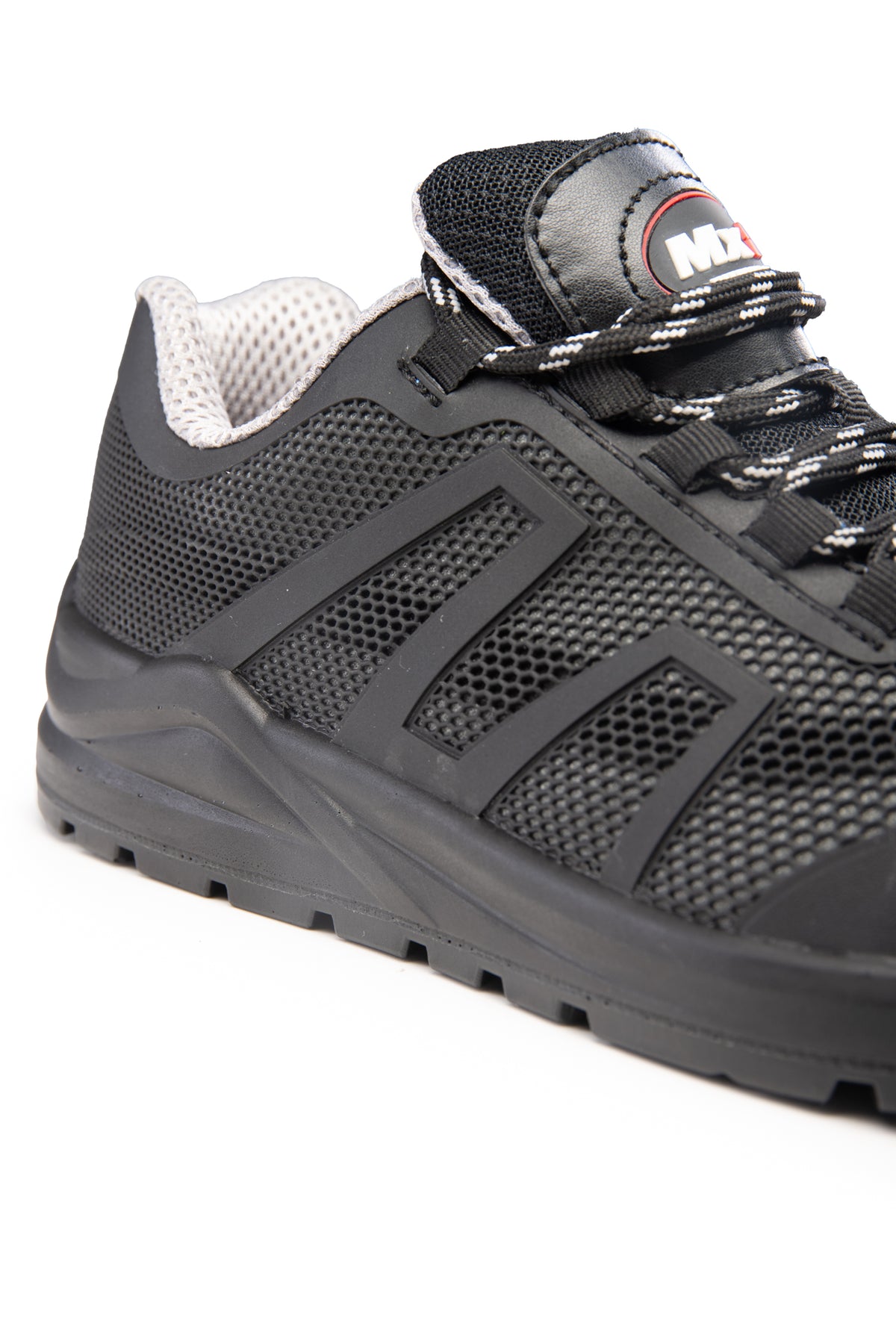 MAX-POPULAR LOW SHOE MXP AIR BLACK S1P ESD