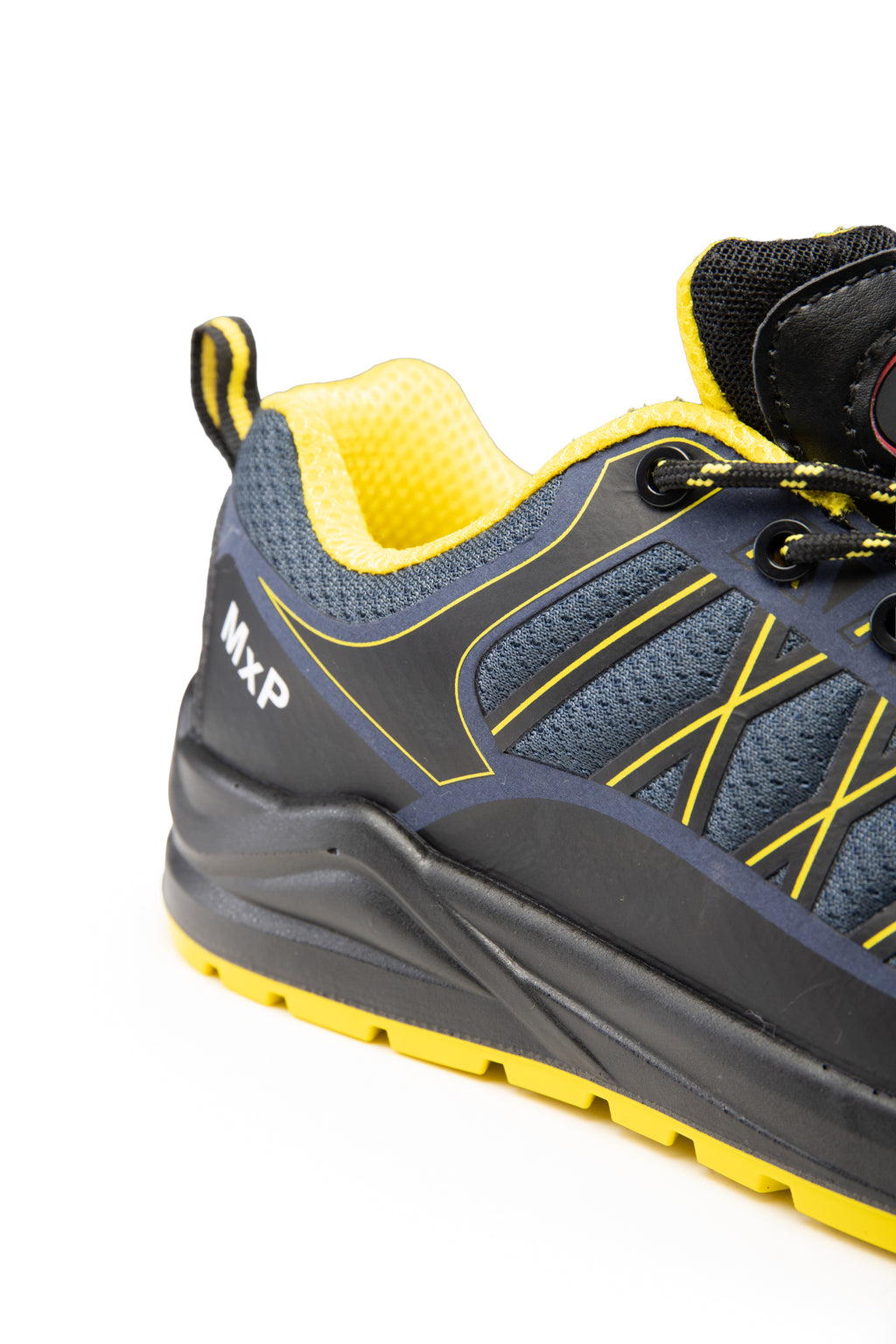 MAX-POPULAR LOW SHOE MXP BOLT S1